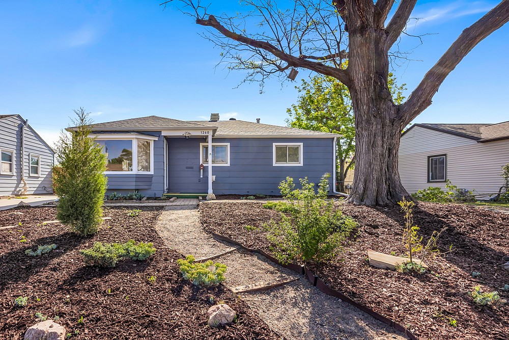 1260 S Shoshone Street Denver, CO 80223