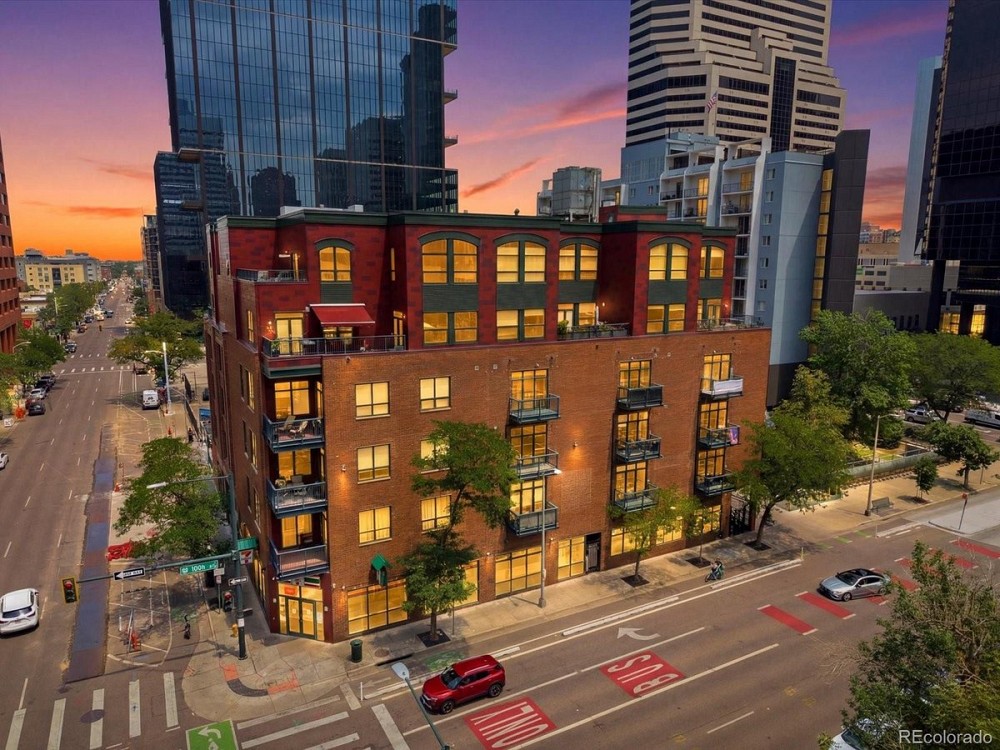 1800 Lawrence Street Denver, CO 80202