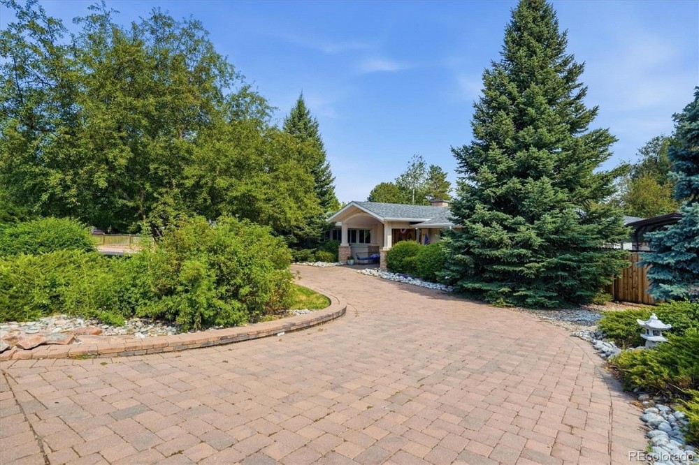 7400 W Radcliff Avenue Littleton, CO 80123